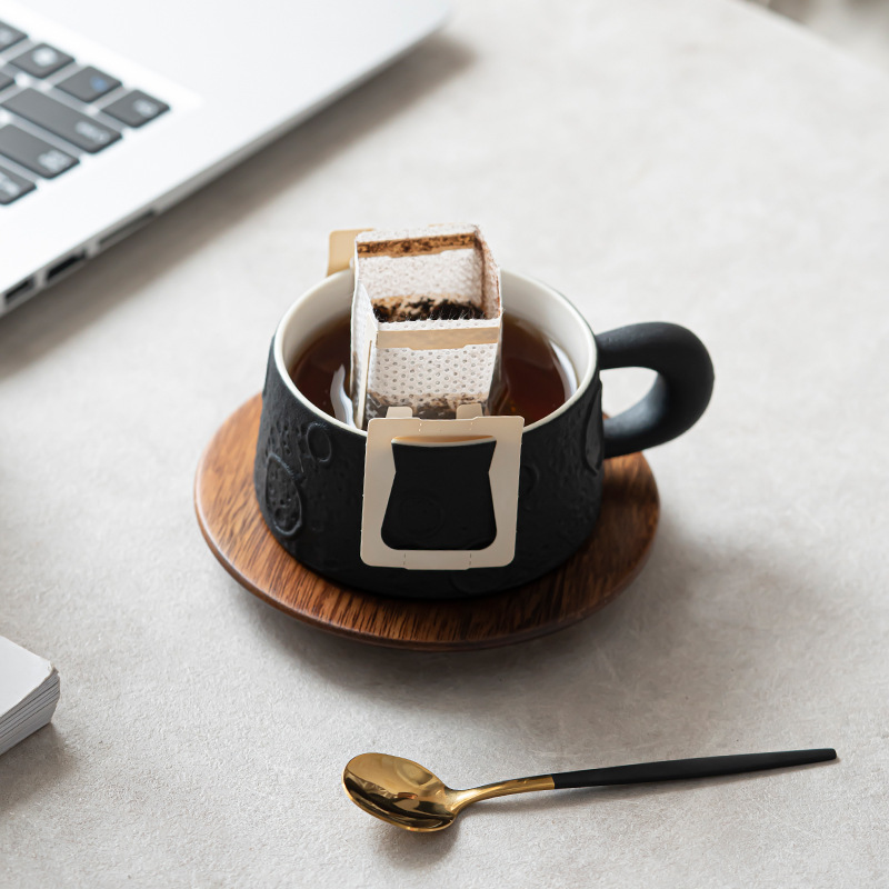 Bộ cốc và đĩa cà phê Nhật Bản Chupu Cốc gốm cốc Latte miệng núi lửa có giá trị cao cốc ăn sáng gia dụng