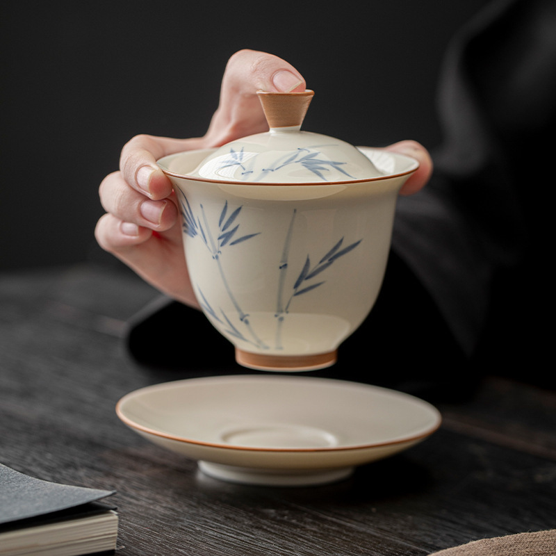 Bát có nắp vẽ tay màu xám thực vật Đồ pha trà màu xanh và trắng Junzhu Bộ trà Kung Fu cao cấp gia dụng Bát trà gốm sứ
