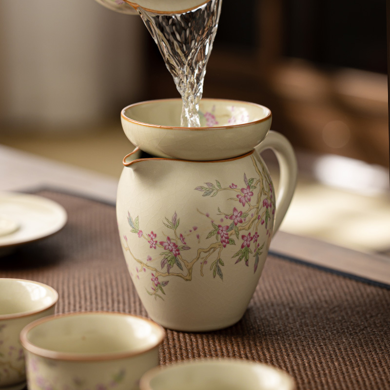 Cốc trà công bằng làm đẹp lò Ru vàng cốc trà công bằng bộ trà công bằng gốm sứ cốc công bằng cốc chia trà đơn gia dụng