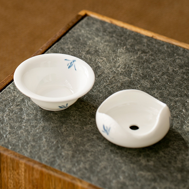 Vẽ tay hoa lan sứ trắng gốm sứ lọc trà kết hợp tách trà bộ trà Kung Fu phụ kiện tách lọc trà