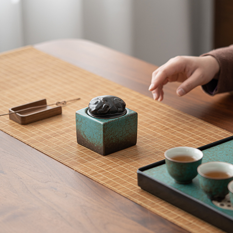 Bình trà Chunlan Pixiu Bình trà gốm sứ gia dụng cổ điển Bình nhỏ kín hộp trà xanh mini