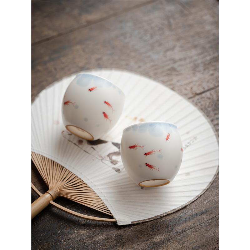 Vẽ tay chơi cá, cốc chủ, cốc trà Ru, cốc trà, cốc trà, cốc trà, cốc đơn gốm sứ cao cấp, quà lưu niệm