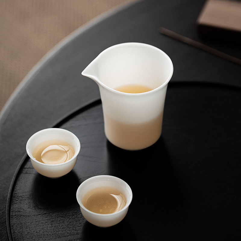 Băng ngọc sứ tĩnh tâm trà hải đường cốc trà gia dụng đồ trà hải phân cốc trà đồng nhất dụng cụ trà kungfu phụ kiện cốc công cộng