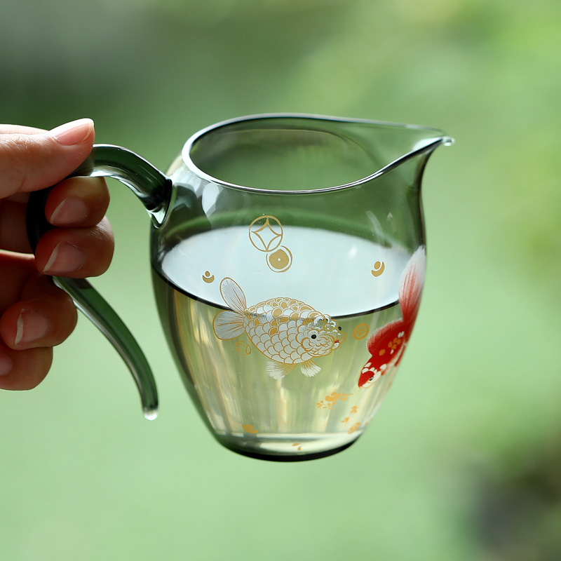 Cốc chia trà thủy tinh chịu nhiệt trong suốt cao dành cho phụ kiện trà đạo Gongdao.