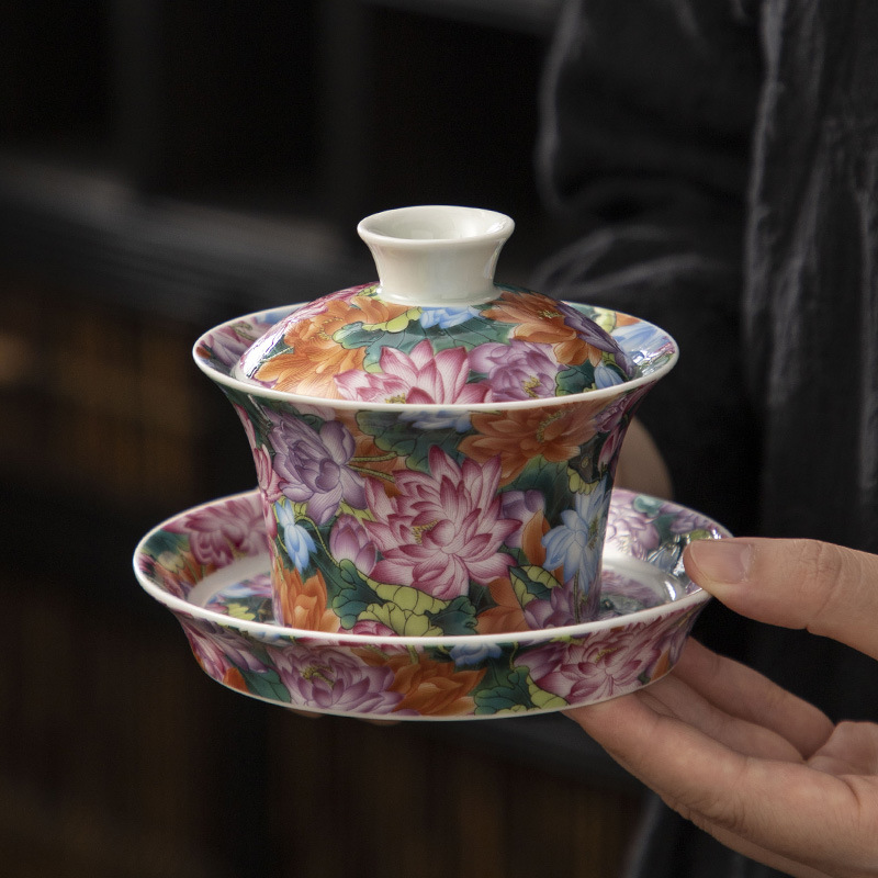 Jingdezhen tráng men màu tam tài bát cốc trà cốc đơn chủ nhân bộ trà công phu bộ trà gốm sứ cao cấp