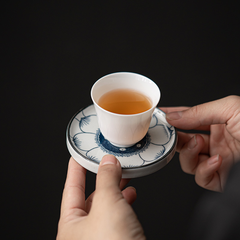 Lót cốc hình tròn cổ điển màu xanh và trắng lót cốc trà cách nhiệt gốm sứ Phụ Kiện Bộ trà Kung Fu