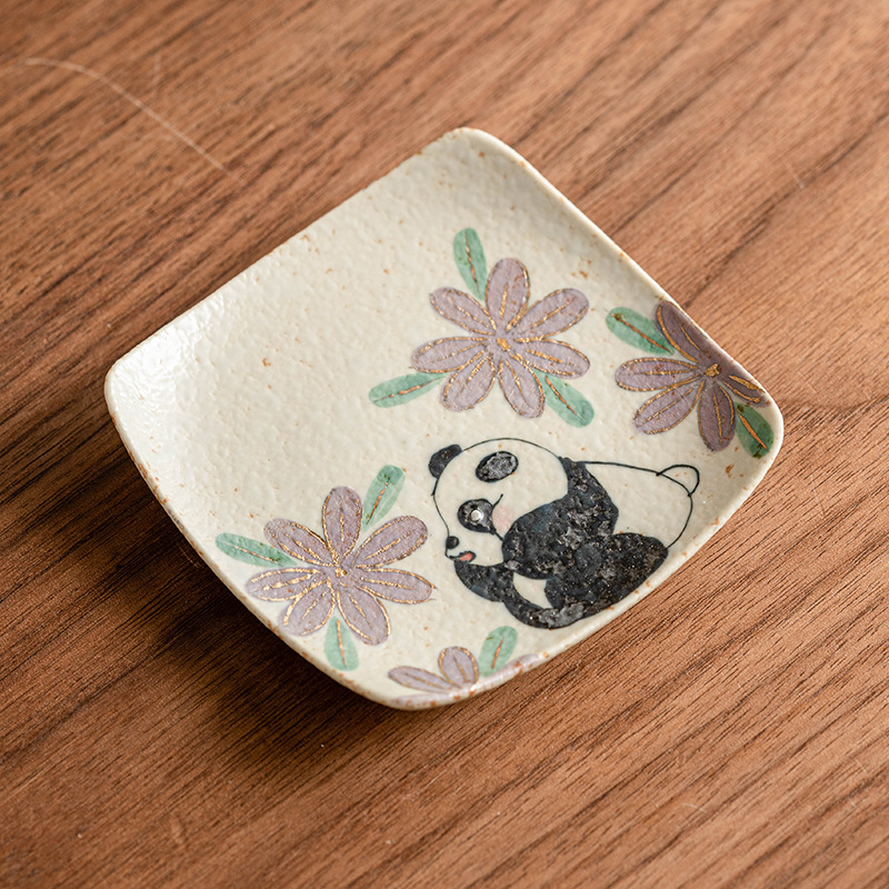 Lót cốc vuông màu xanh và trắng đá lửa đỏ vẽ tay gấu trúc vẽ tay hoa cúc trà lót trà lót cách nhiệt chống bỏng đơn