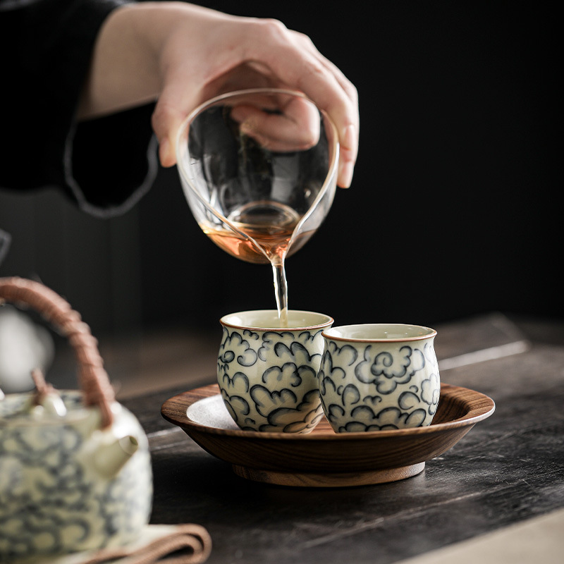 Cốc trà gốm sứ đám mây tốt lành của lò Ji Huan Ru, bộ trà Kung Fu phục vụ gia đình cá nhân cổ, cốc trà nhỏ bằng sứ Ru, cốc đơn
