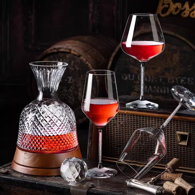 Bộ ly rượu vang đỏ Burgundy sang trọng nhẹ cao cấp