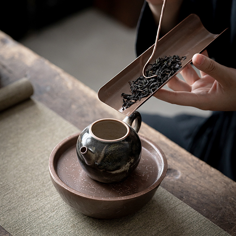 Trà thủ công bằng đồng đỏ, muỗng cà phê, bộ trà hai mảnh, sen trà rèn thủ công, bộ trà Kung Fu Nhật Bản