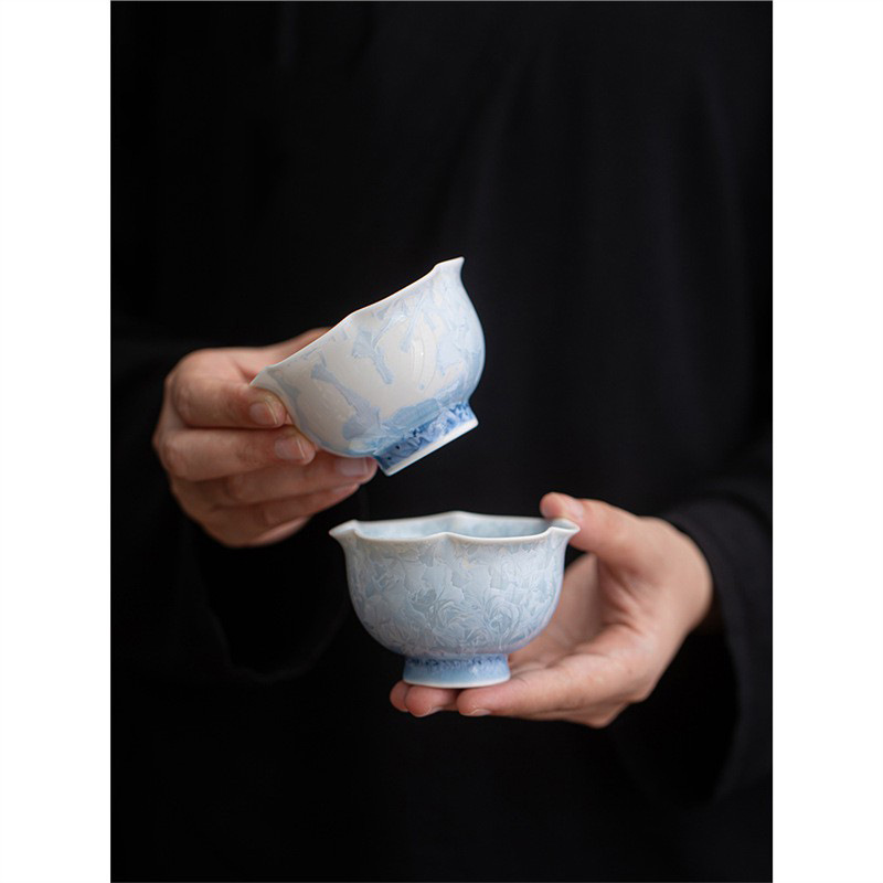 Cốc chủ nhân tráng men pha lê cặp cốc bộ ấm trà Kung Fu biến đổi lò nung màu xanh băng hoa cánh hoa cốc giá trị cao bán buôn quà lưu niệm