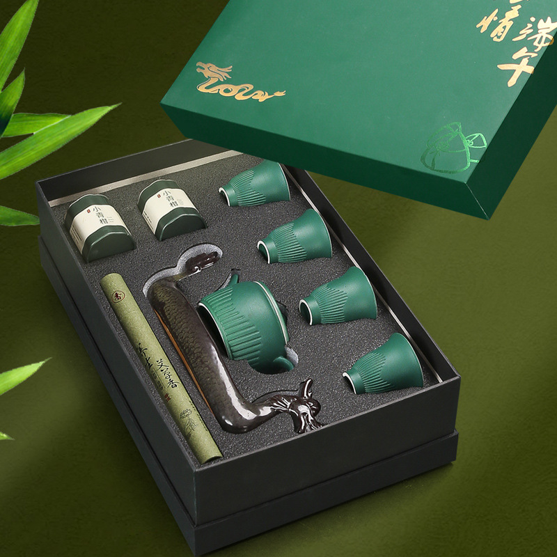 Bộ Quà Tặng Bộ ấm trà sáng tạo Lễ hội thuyền rồng năm Nhâm Thìn