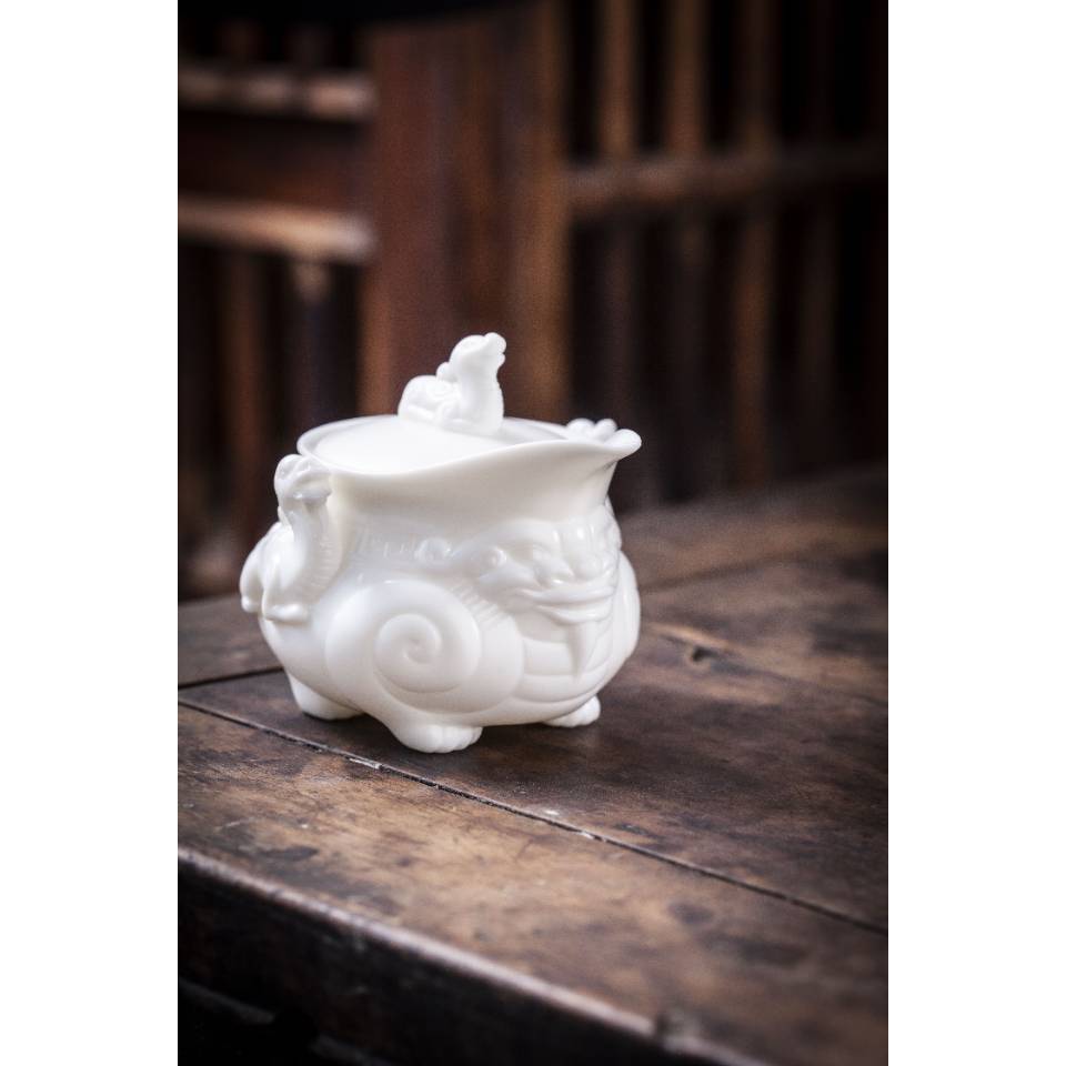 Dehua Sứ trắng Guo Zhibao Jadeite Sứ không tráng men Pixiu Bình cầm tay Bình trà lớn chống bỏng cao cấp.