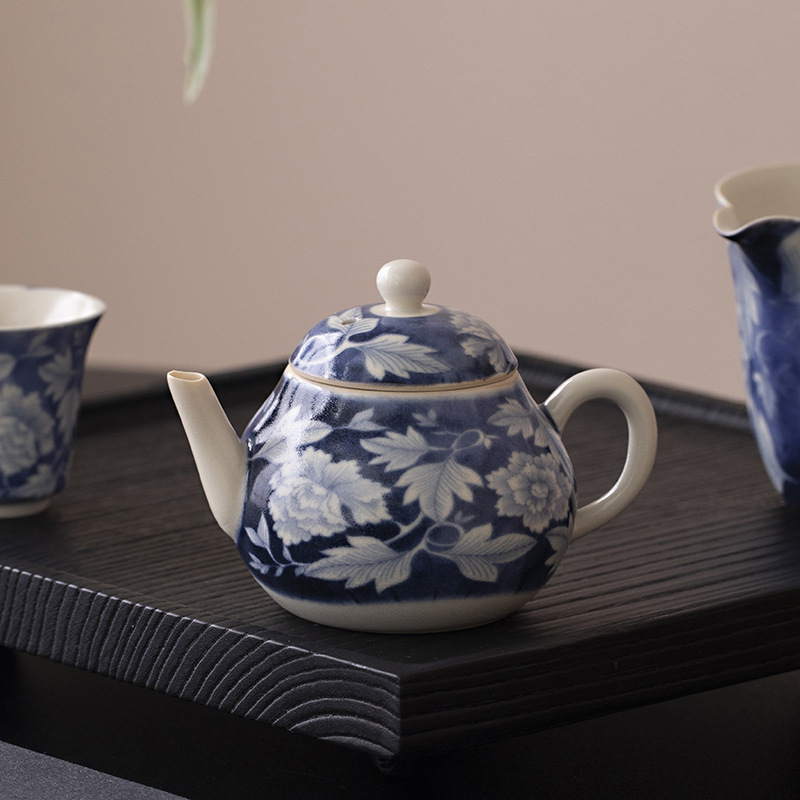 Ấm trà hoa mẫu đơn tráng men soda Bộ trà gốm sứ Kung Fu Ấm pha trà đơn mờ dung tích nhỏ thủ công giá trị cao