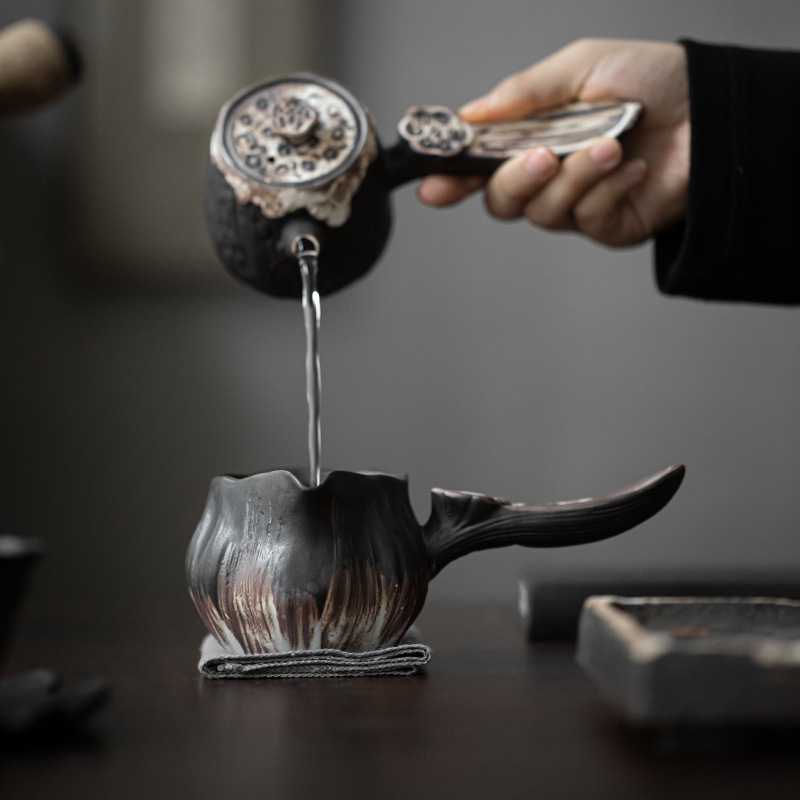 Wabai Jifeng chạm nổi thủ công chén hương sen chén công bằng gốm thô cổ điển chén trà biển công cụ pha trà cốc đồng phục tách trà