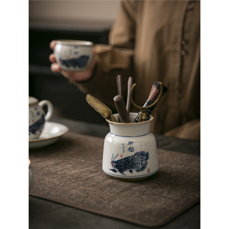 Trà đạo sáu quý ông rồng cá gỗ mun gốm sứ gia dụng kim trà thìa trà kẹp trà bộ trà Kung Fu phụ kiện vật dụng đựng đồ