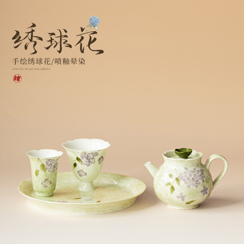 Bộ ấm trà hoa cẩm tú cầu vẽ tay Bộ ấm trà Kung Fu gia dụng một ấm hai chén có bàn pha trà khô bằng gốm sứ Đồ pha trà đơn giản