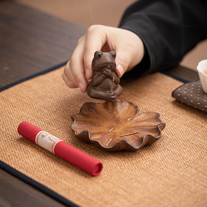 Lư sen, ếch, lư hương thú vị, lư hương trong nhà gia đình, lư hương nằm thiền, lư hương gỗ đàn hương, lư hương, đồ trang trí thú cưng trà