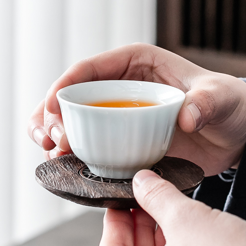Cánh hoa gốm sứ Oyantang men ngọc sứ trắng cốc chủ nhân cốc Bộ trà Kung Fu cốc đơn cốc trà dọc