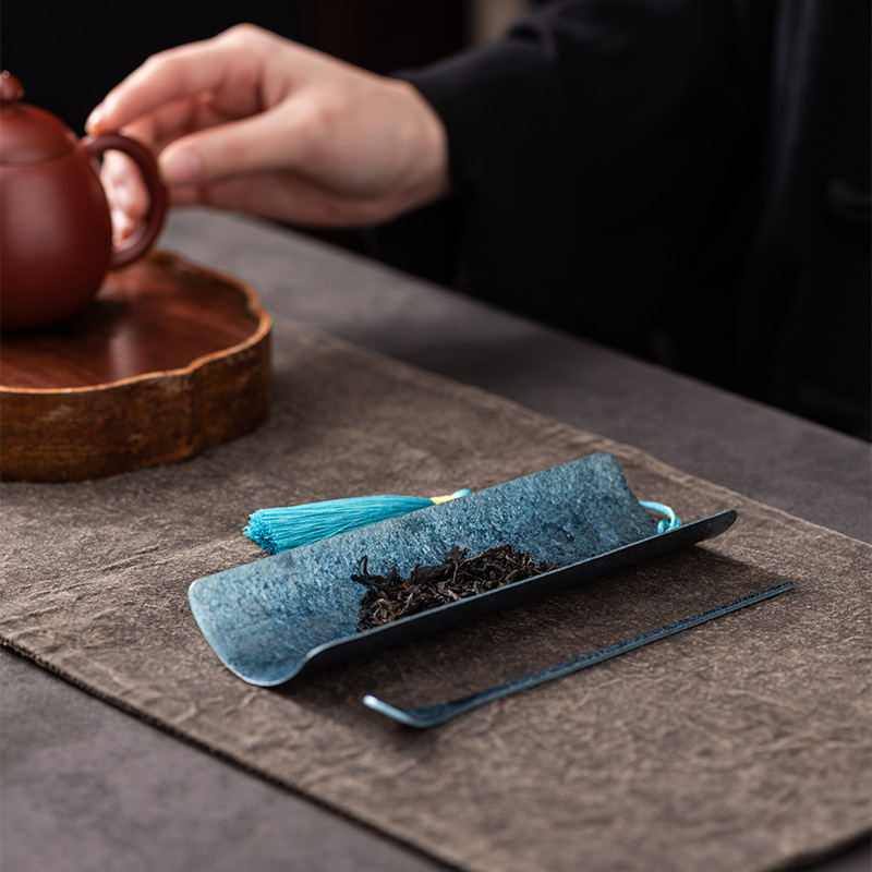 Bán buôn trà du lịch, thìa cà phê trà, bộ bốn món, phụ kiện trà đạo, kẹp trà đánh bóng titan nguyên chất sáu quý ông