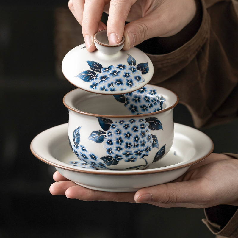 Cốc trà có nắp đậy Ruyao Sancai Cốc trà mỡ lợn đông lạnh Ruqing hoa cẩm tú cầu sứ Ru Bát trà có nắp chống bỏng Một bát hai cốc