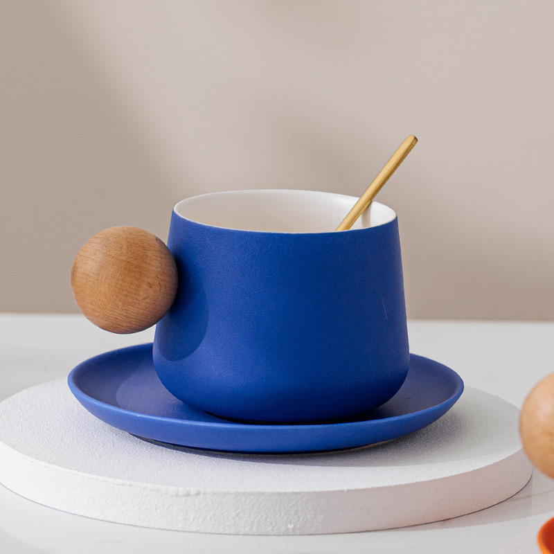 Cốc cà phê Klein Blue Bộ cốc và đĩa gốm sứ thiết kế thích hợp gia dụng cốc trà dung tích lớn cho nữ