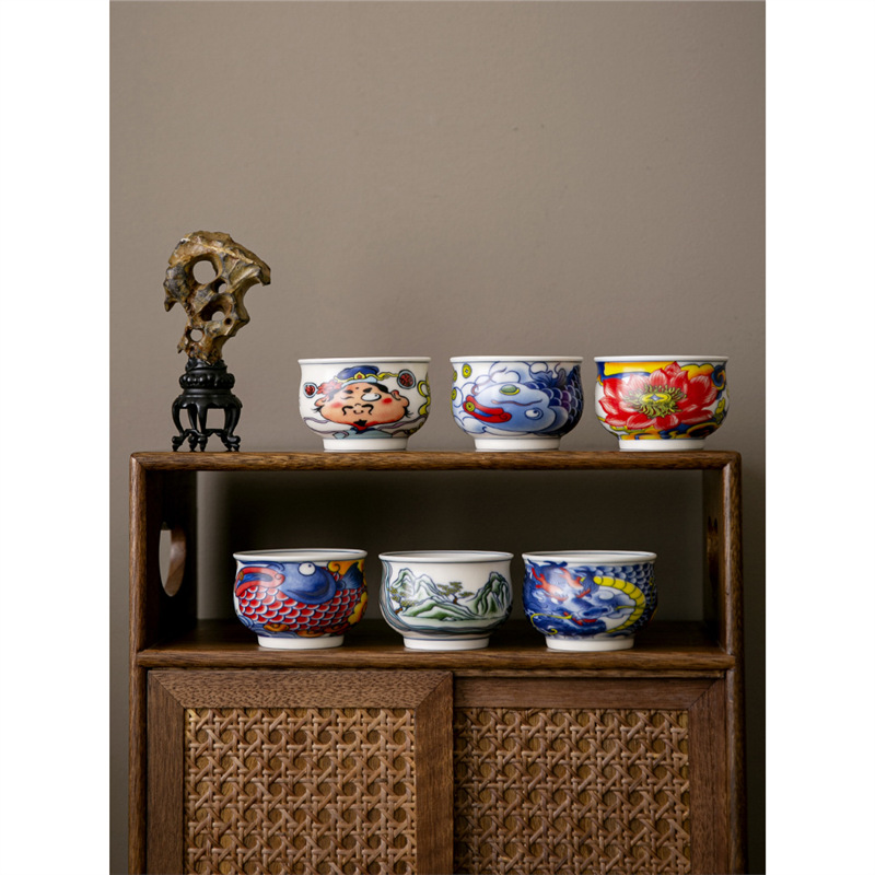 Cốc trà gốm sứ phong cách Trung Quốc sáng tạo cao cấp chuyên dụng cá nhân cốc cốc nhỏ văn phòng cốc chủ nhân cốc uống trà