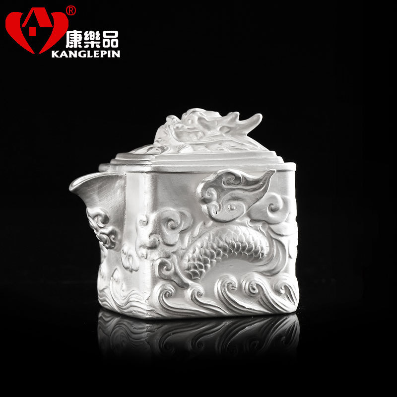 Bộ ấm trà bốn tách màu tím cát rồng bốn biển mạ bạc 999