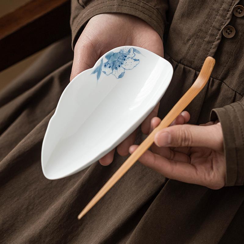 Bộ hai mảnh trà xám thực vật trà, bộ trà cuộn hoa huệ xanh vẽ tay, phụ kiện trà đạo gia dụng, trà đánh thức trà, thưởng thức trà