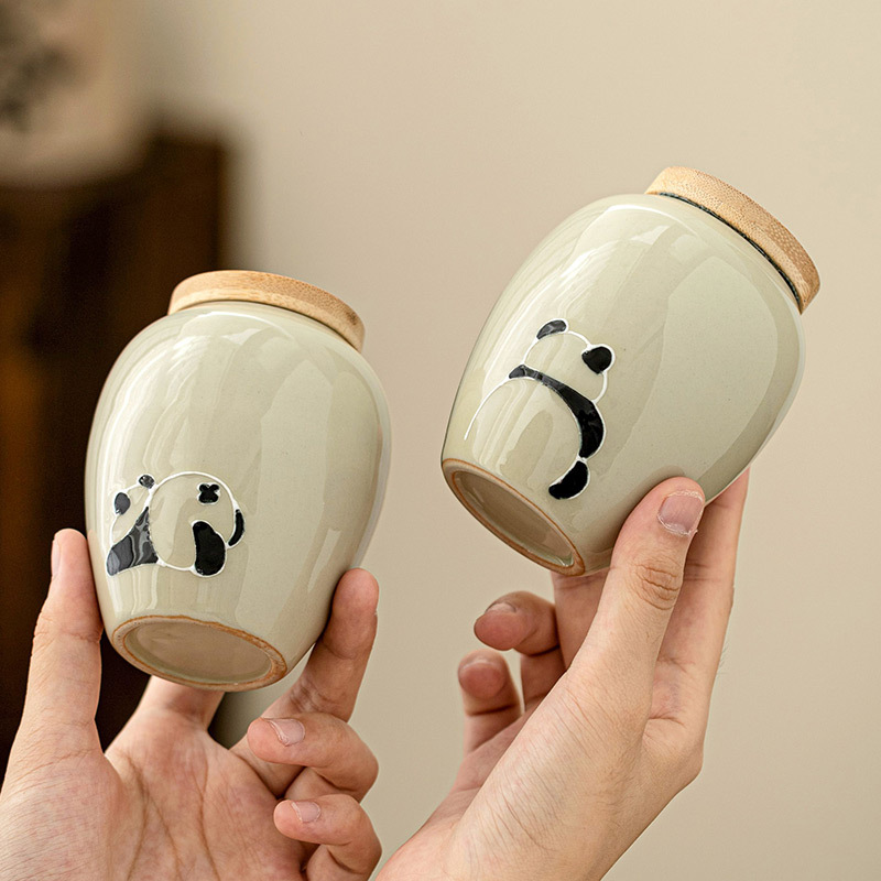 Chậu trà gấu trúc chạm khắc đống tro tàn, bình rỗng, bình kín kiểu Trung Quốc cổ điển, bình đựng đồ, bình gốm gia dụng cỡ nhỏ