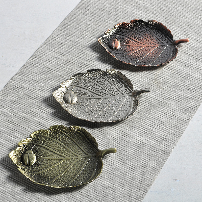 Phụ kiện bộ trà Kung Fu hợp kim đồng màu trà cốc đế trà đạo đế trà đế lót đồng sáng tạo nhà sản xuất bán buôn