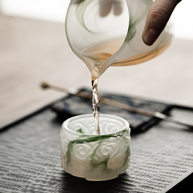 Cốc chủ nhân màu ngọc bích màu trắng cốc cá nhân Trung Quốc uống trà uống trà cốc đơn bộ trà kungfu gia dụng cốc cỡ nhỏ