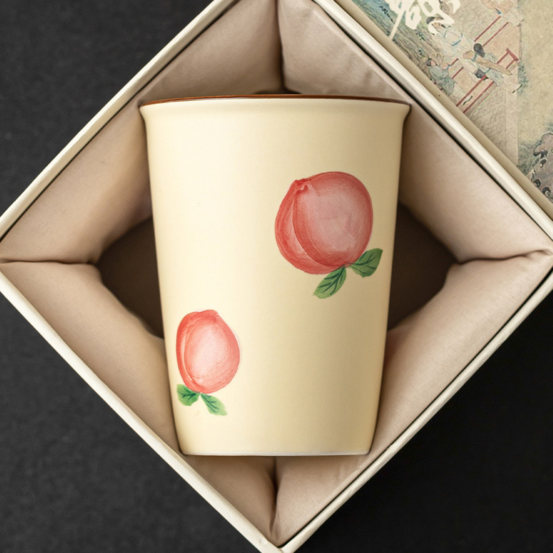 Cốc coca đào vẽ tay màu hồng cốc nước gốm sứ dung tích lớn cốc tiện dụng gia dụng cốc uống sữa bữa sáng cốc cà phê cốc trà