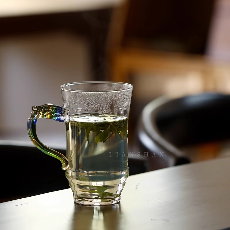 Cốc Trà xanh đặc biệt cốc nước năm rồng Cốc pha trà chịu nhiệt và chống bỏng có tay cầm trong suốt có giá trị cao