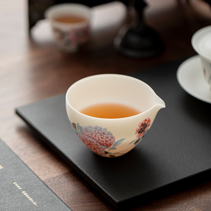 Cốc sứ ngọc bích để rót trà, bộ ấm trà gốm hoa cẩm tú cầu, cốc cao cấp, bộ trà kung fu, vách ngăn trà, quà tặng.