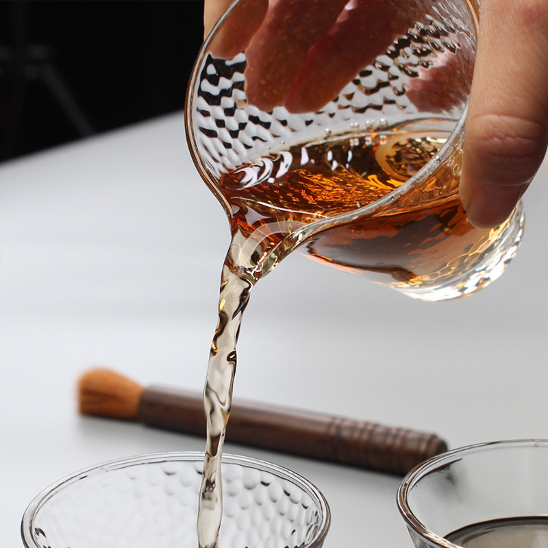 Nhà sản xuất bán buôn cốc thủy tinh, cốc công cộng có hình búa dưới đáy núi Phú Sĩ, bộ trà thủy tinh chịu nhiệt dày