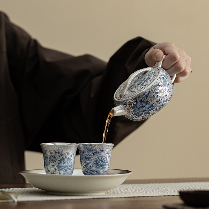 Bộ ấm gốm sứ Hàn Hoa sen mạ bạc Bộ ấm một ấm hai cốc có ấm gốm sứ Bộ ấm trà Kung Fu Quà tặng doanh nghiệp