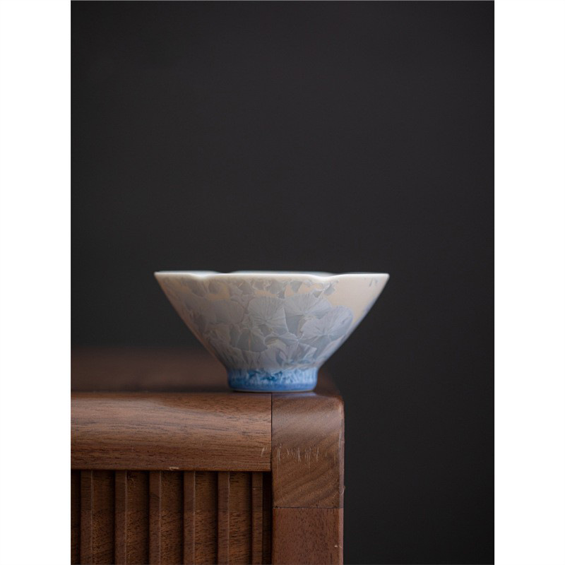 Cốc chủ nhân cao cấp tráng men pha lê giá trị cao bộ trà Kung Fu hoa băng màu xanh đơn lò nung biến hoa miệng hộp quà cốc xô