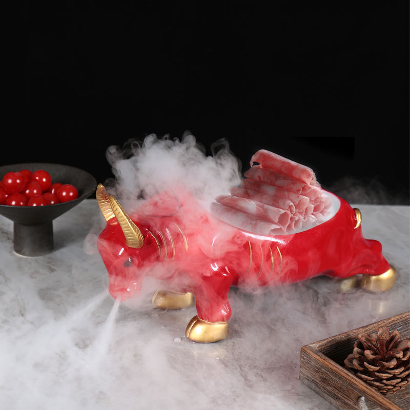 Đĩa Bộ đồ ăn đầu bò, thịt cừu và thịt bò, đĩa, Nhà hàng Lẩu nổi tiếng trên mạng, đá khô thương mại, bầu không khí sáng tạo, đặc điểm Mông Cổ