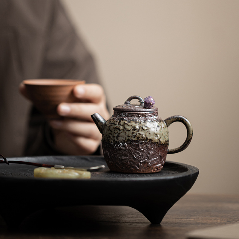 Ấm đá cũ bùn Jingsi ấm dung tích nhỏ ấm pha trà gia dụng cổ điển ấm đơn dụng cụ pha trà Kung Fu ấm lọc lỗ bóng