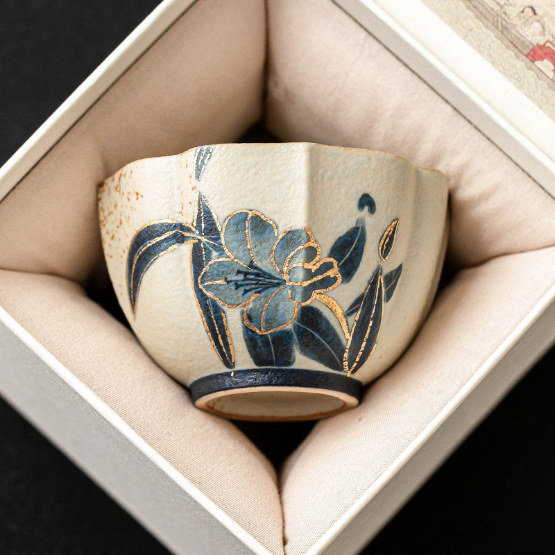 Cốc trà gốm đá lửa trắng xanh cốc chủ nhân cốc hoa huệ vẽ tay bằng vàng cốc uống trà cỡ lớn cốc trà gia dụng