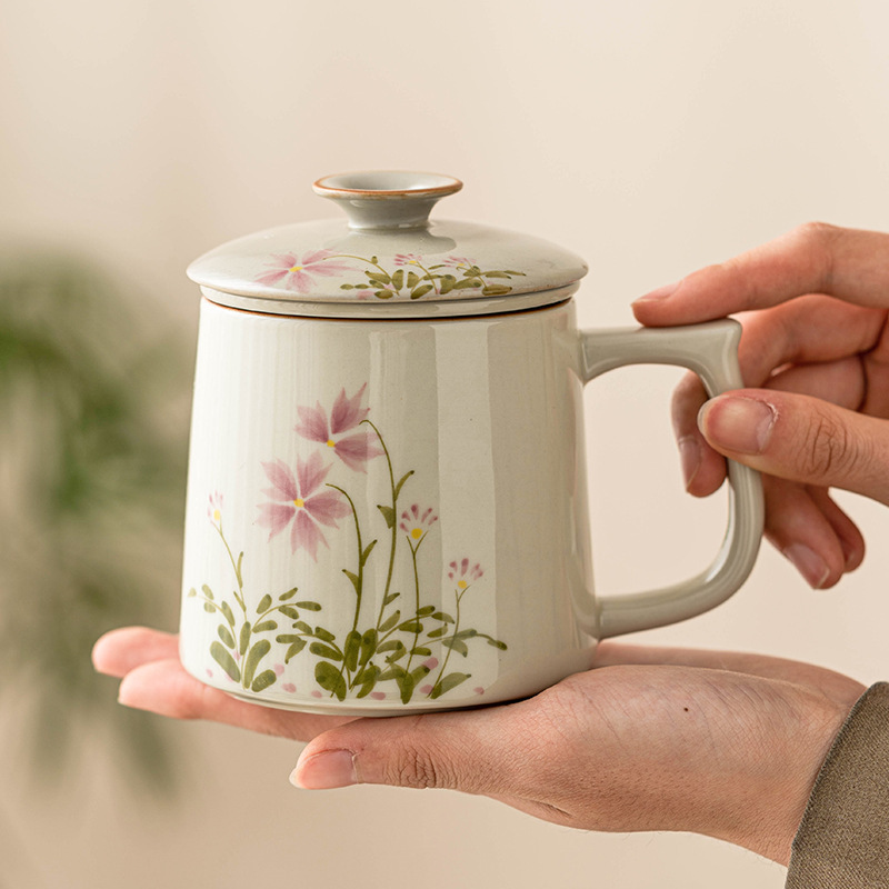 Vẽ tay hoa cúc nhỏ tách trà nước tách trà Bộ trà gốm sứ có nắp Cốc văn phòng LOGO công ty