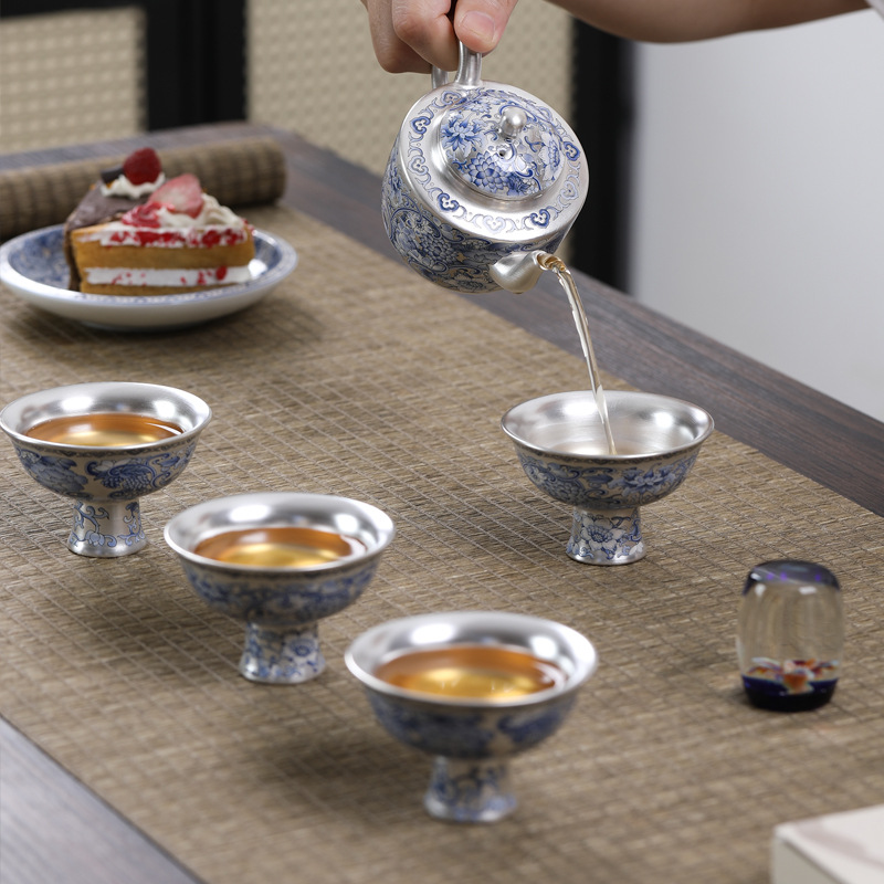 Ấm trà Kung Fu gốm sứ gia dụng màu bạc mạ bạc màu xanh và trắng làm thủ công ấm trà cầm tay hoa sen