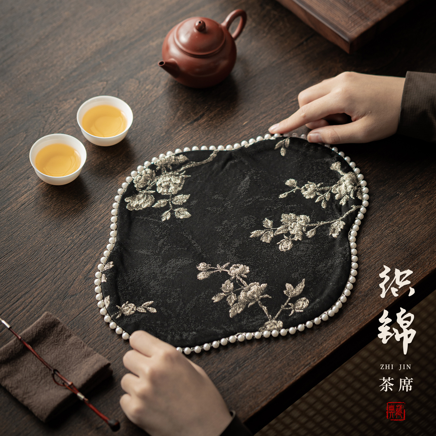 Tấm trải trà hai mặt thêu hoa mai gấm tấm trải trà gia dụng tấm trải trà pha trà khô kiểu Trung Quốc tấm trải trà tấm cách nhiệt tấm trải bàn trà