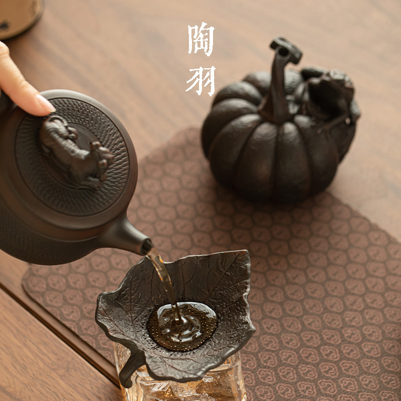 Dụng cụ lọc trà bí ngô gốm màu tím cao cấp mới tích hợp bộ lọc trà tách nước trà bộ lọc trà phụ kiện.