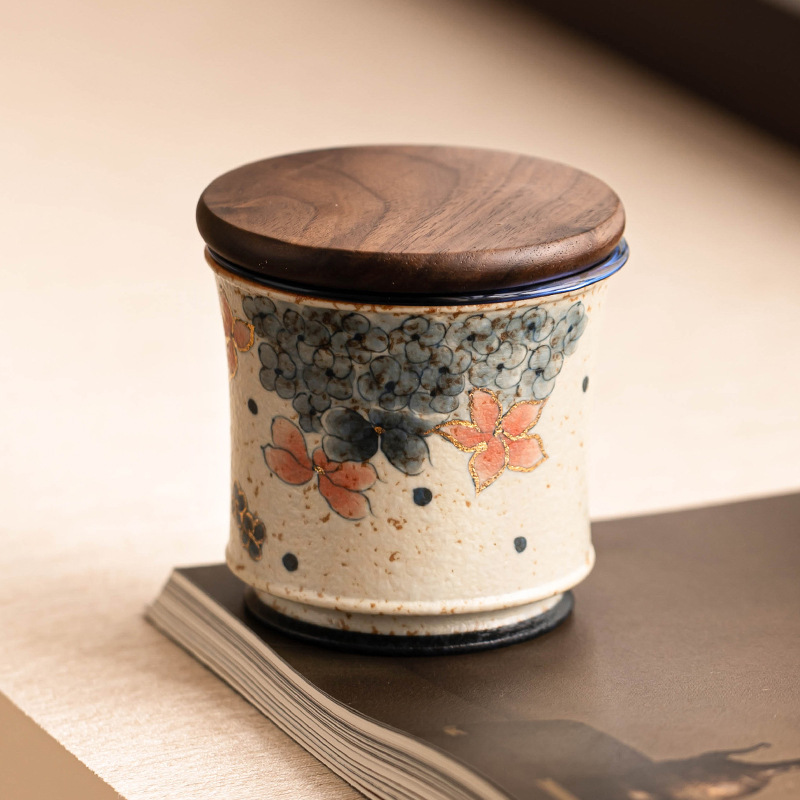 Bộ trà du lịch cầm tay màu đỏ đá lửa xanh và trắng chạm khắc hoa cẩm tú cầu vàng cốc khách nhanh gốm sứ kiểu Trung Quốc retro cắm trại cho một người uống