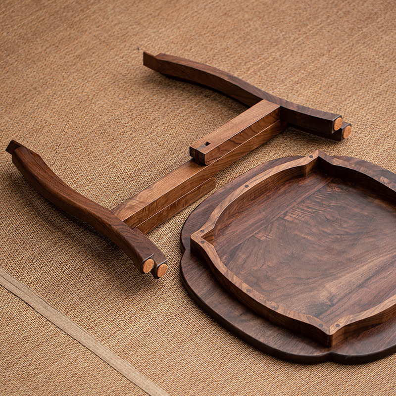 Bàn cà phê gỗ nguyên khối Bắc Âu bàn ban công gia dụng bàn ghế sofa bàn bên cạnh hình tròn nhỏ màu đen Gỗ Óc Chó