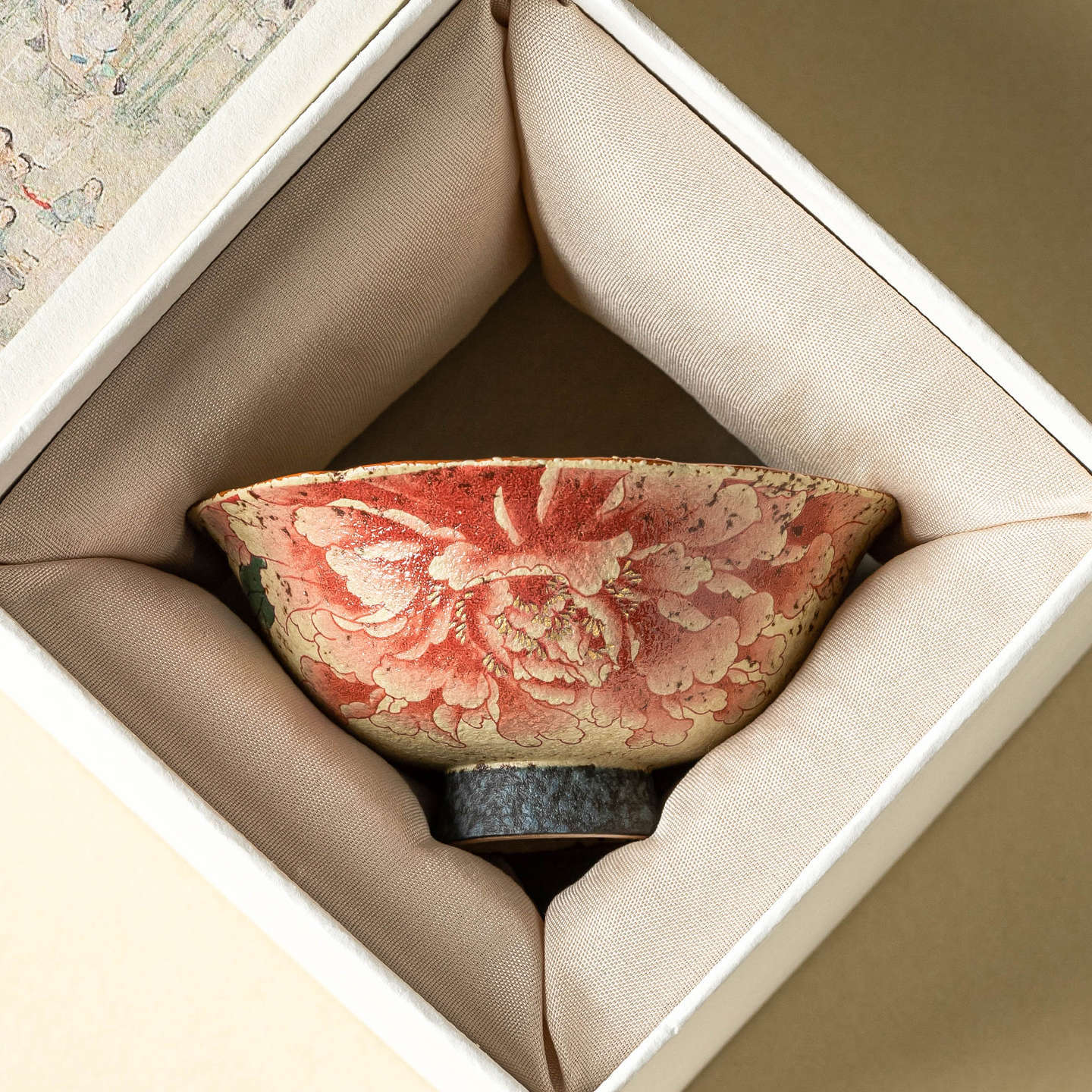 Cốc tay ép chân cao màu đỏ đá lửa xanh trắng cốc trà gia dụng gốm sứ cốc chủ nhân cốc uống trà chuyên dụng cá nhân cốc trà