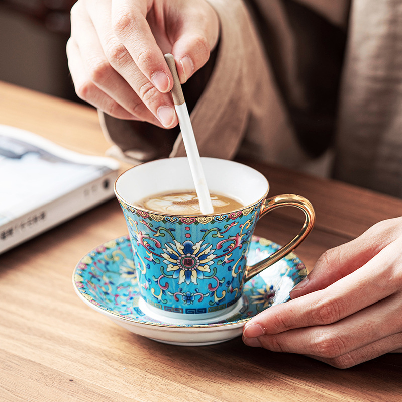Cốc cà phê men Jingdezhen Cốc gốm sứ giá trị cao cho nữ Bộ trà chiều tinh tế cốc Latte hộp quà