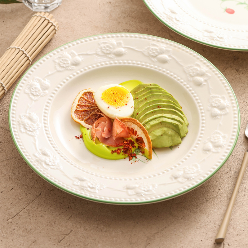 Đĩa đựng dâu dập nổi Đĩa đựng thức ăn gia dụng Đĩa canh gốm sứ sáng tạo Đĩa ăn hình tròn Bộ đồ ăn khách sạn cao cấp Đĩa nông hình tròn